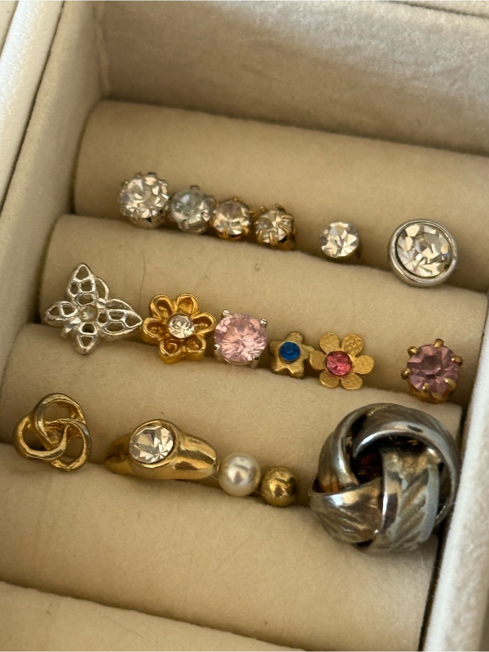 Assorted Earring Bundle - Single Pieces - Picture 3 of 5